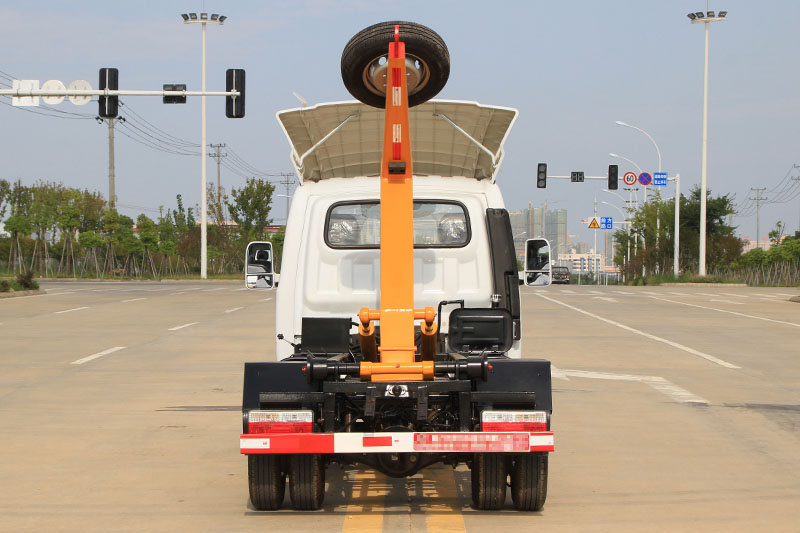 （藍牌）東風途逸勾臂垃圾車（3方）